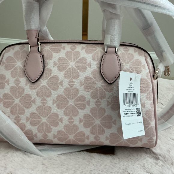 Kate Spade Rose Crossbody with crossbody strap. New with tags. - Picture 2 of 2